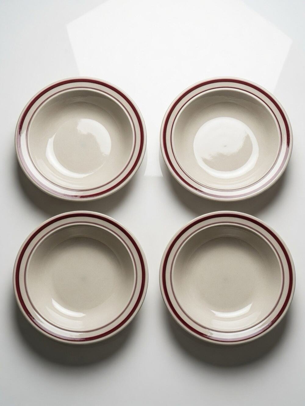NEWCOR Beige Stoneware Red Stripe Soup Bowls 7” Round Shiny Set of 4